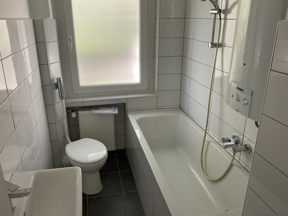Hier findet jeder seinen Platz: 3-Zimmer-Wohnung - Photo 3