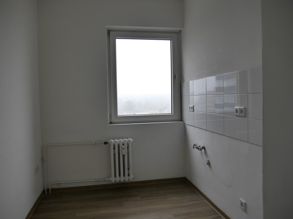 Schöne 2-Zimmer-Wohnung mit Tageslichtbad und Balkon in Neu-Isenburg zu vermieten - Photo 3