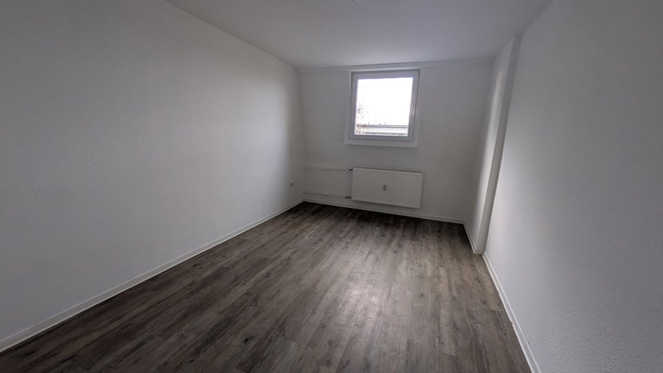 Modernisierte 2 Zimmer-Wohnung ab sofort verfügbar - Photo 5