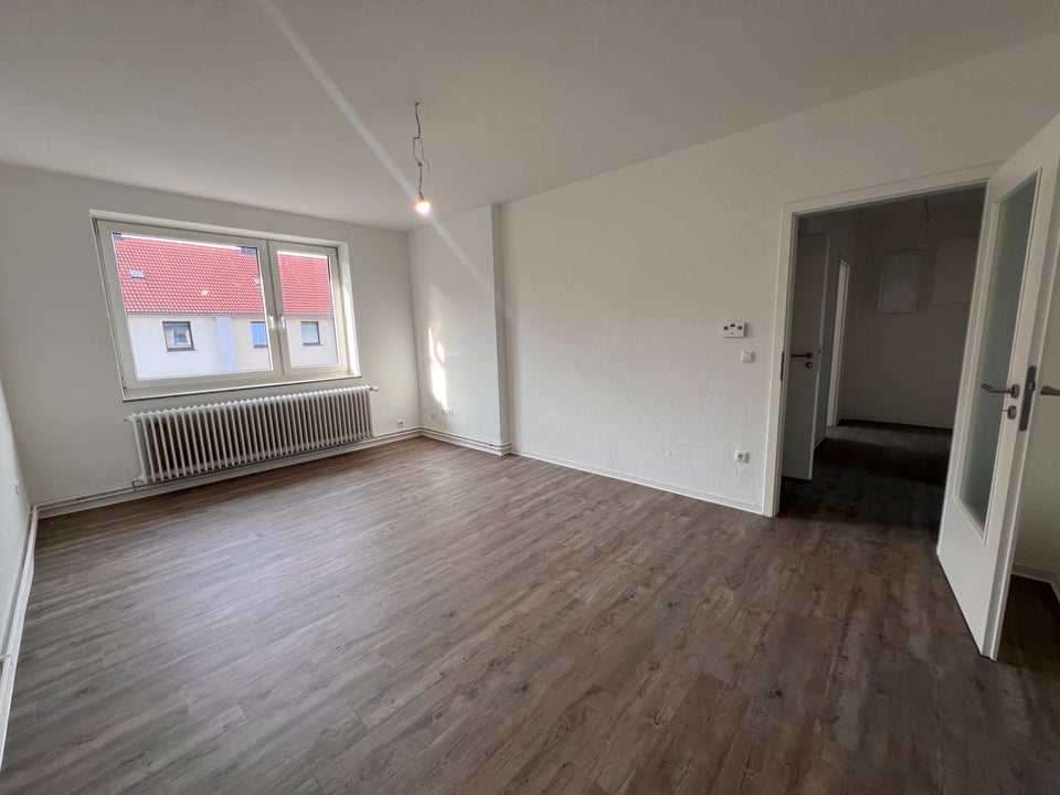 Renovierte 3-Raum-Wohnung frei! - Photo 1
