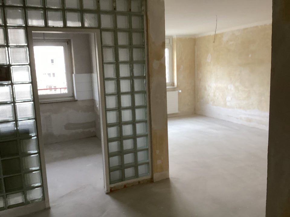 Wohn(t)raum: individuelle 3,5-Zimmer-Wohnung - Photo 2