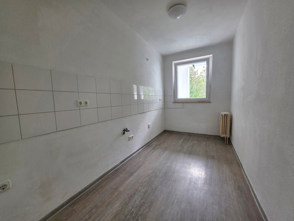 Helle 4- Zimmer-Wohnung wartet auf nette Mieter! - Photo 3