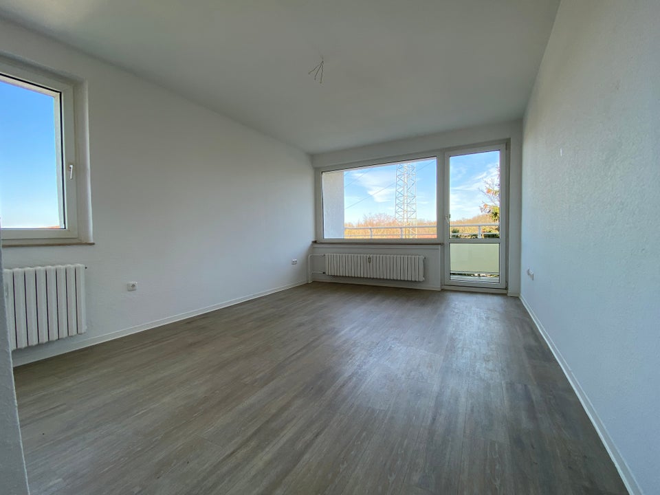 Hoch hinaus - renovierte 2,5 Zimmer Wohnung - Foto 1