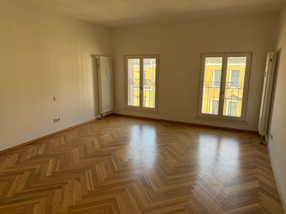 Leipzig Tschaikowskistraße- 2 Zimmer Wohnung - frei ab sofort - Foto 4