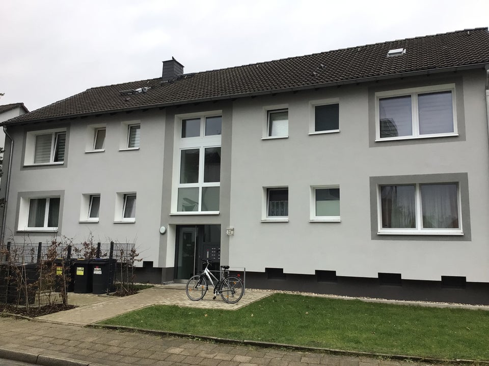 Schöner Wohnen im Modernisierten Haus! - Foto 3