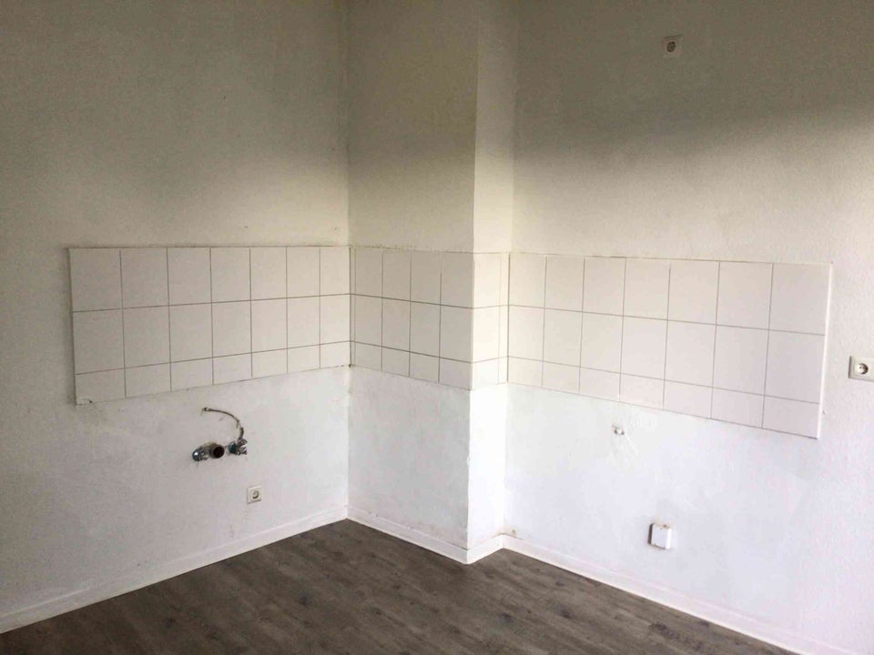 *2-Zimmer-Wohnung Duisburg-Neudorf mit kl. Balkon* - Foto 1