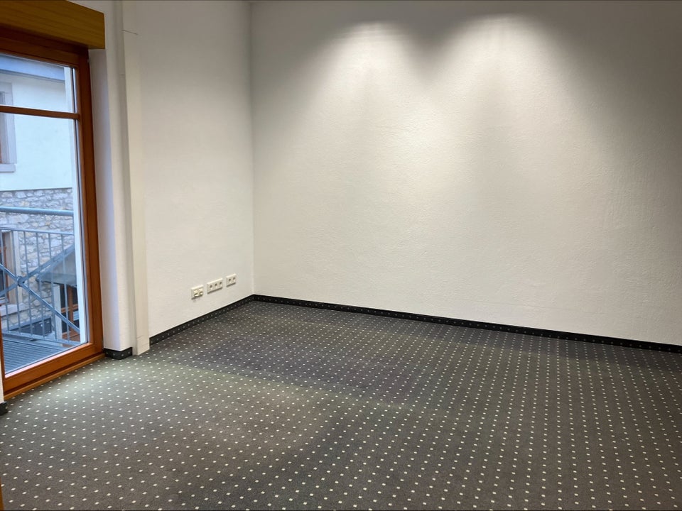 Wohnen und Arbeiten ! Büro Nutzung 2 Zimmer Wohnung - Foto 1
