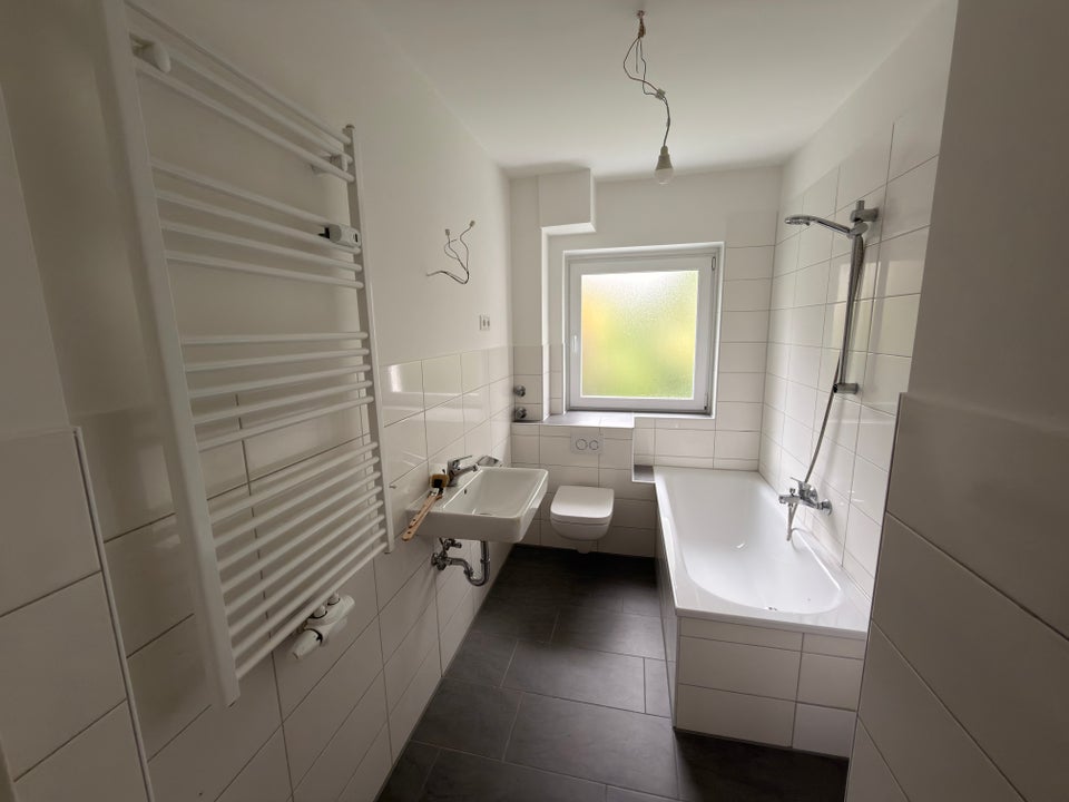 Nette Nachbarn gesucht: 2,5-Zimmer-Wohnung - Foto 2