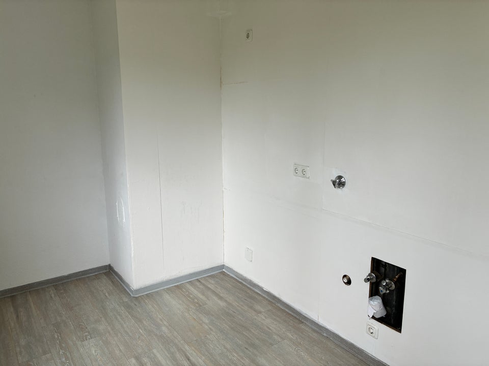 Schöne Wohnung sucht Mieter: geräumige 3,5-Zimmer-Wohnung - Foto 5