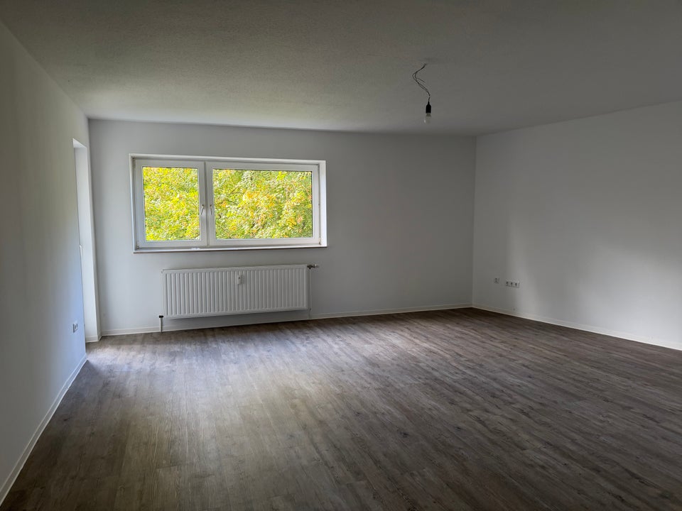 Rundum wohlfühlen: gemütliche 2-Zimmer-Wohnung mit Balkon - Photo 1