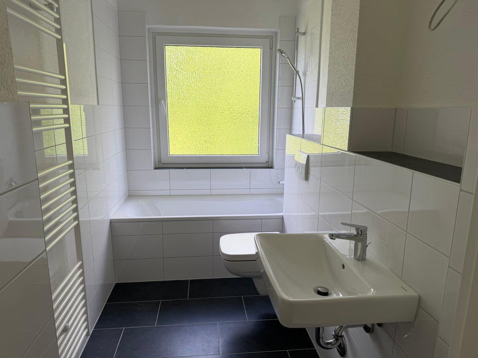 Ein tolles Wohngefühl: günstige 3-Zimmer-Wohnung - Photo 3