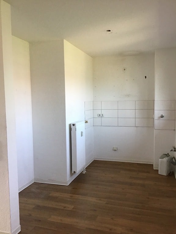 Schicke 2-Zimmer-DG-Wohung in Düsseldorf-Lichtenbroich - Photo 2