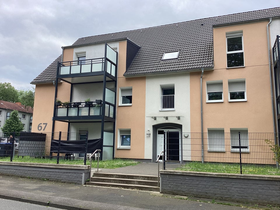 Großzügige 4-Zimmer-Wohnung im Herzen Recklinghausens - Foto 1