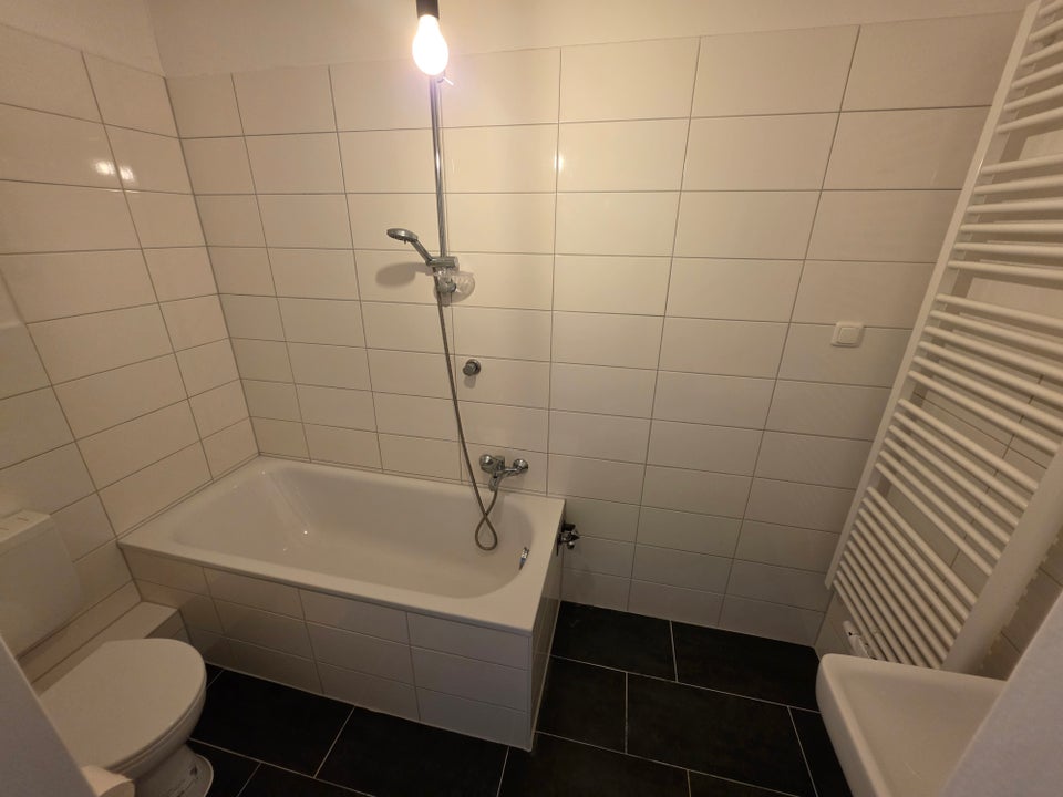 Kurzfristig zum 20.07 - Schöne Wohnung zentral auf der Oberbilker Allee - Foto 4