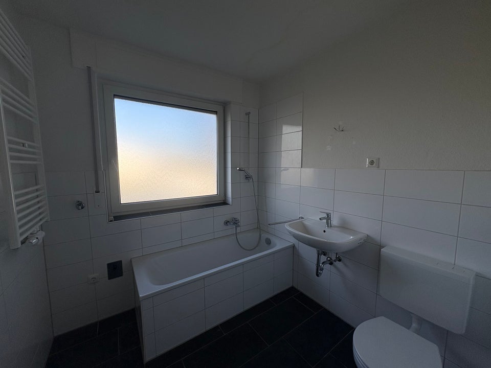 Praktische, komplett renovierte 1,5-Zimmer-Single-Wohnung mit Balkon - Foto 4