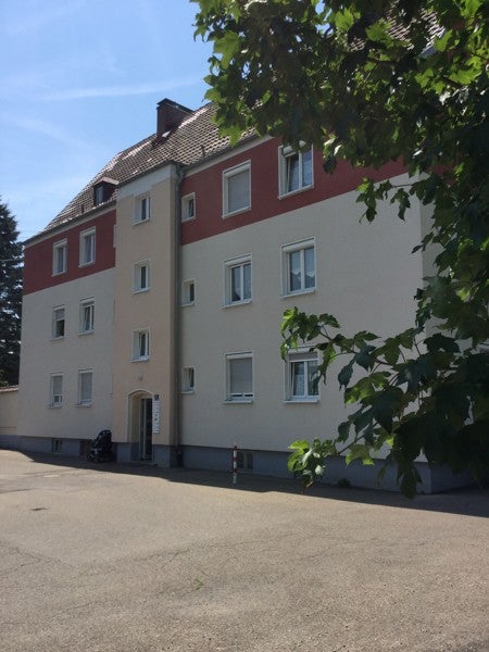 Etwas besonderes: ruhige 2,5-Zimmer-Wohnung - Photo 2