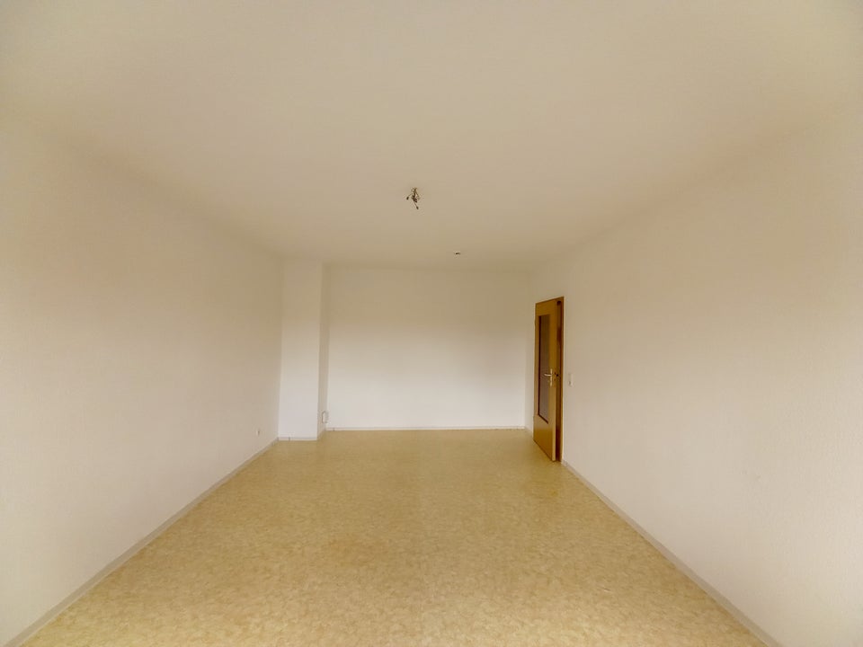 Striesen: Große 2-Zimmerwohnung mit separaten Räumen - Foto 5