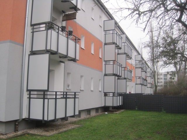 Top Lage ! Sanierte/Renovierte 3-Zimmer Whg. Frankfurt-Dornbusch - Foto 2