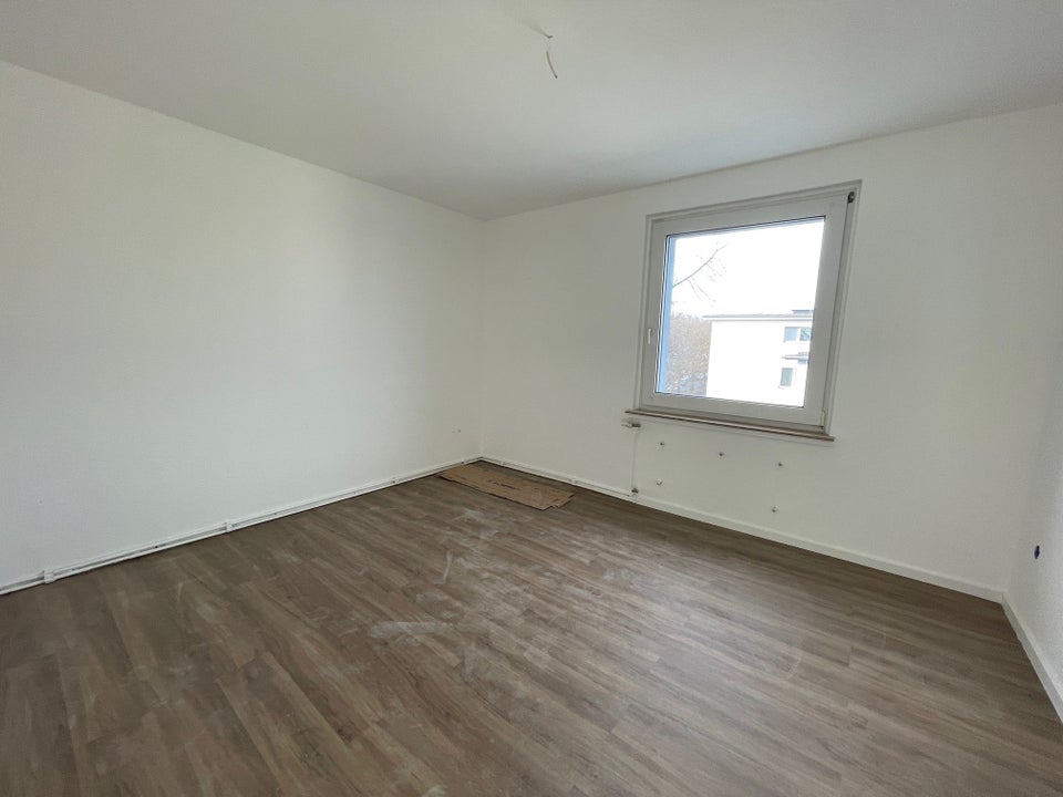 Sanierte 3-Zimmerwohnung mit Balkon - Foto 2